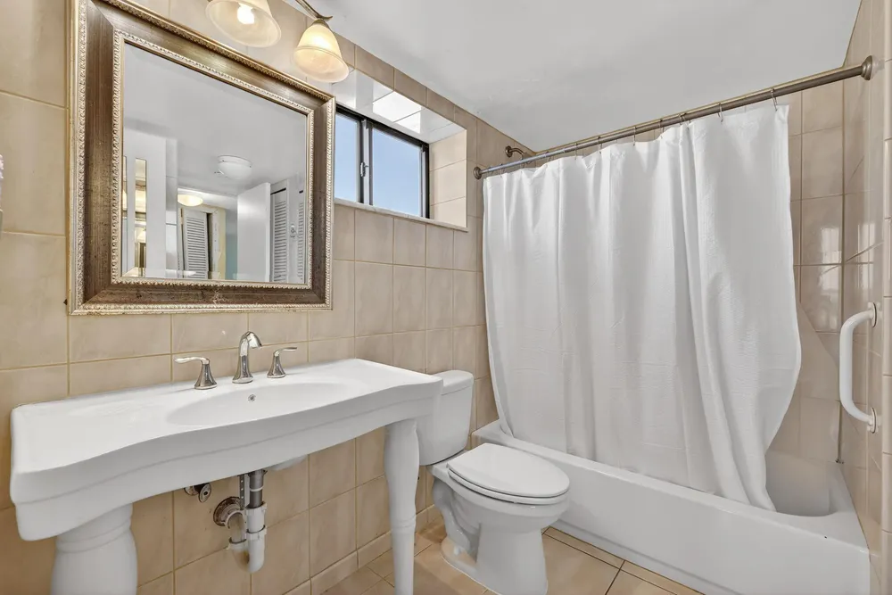 355 S Ocean Dr, Hutchinson Island South, FL 34949