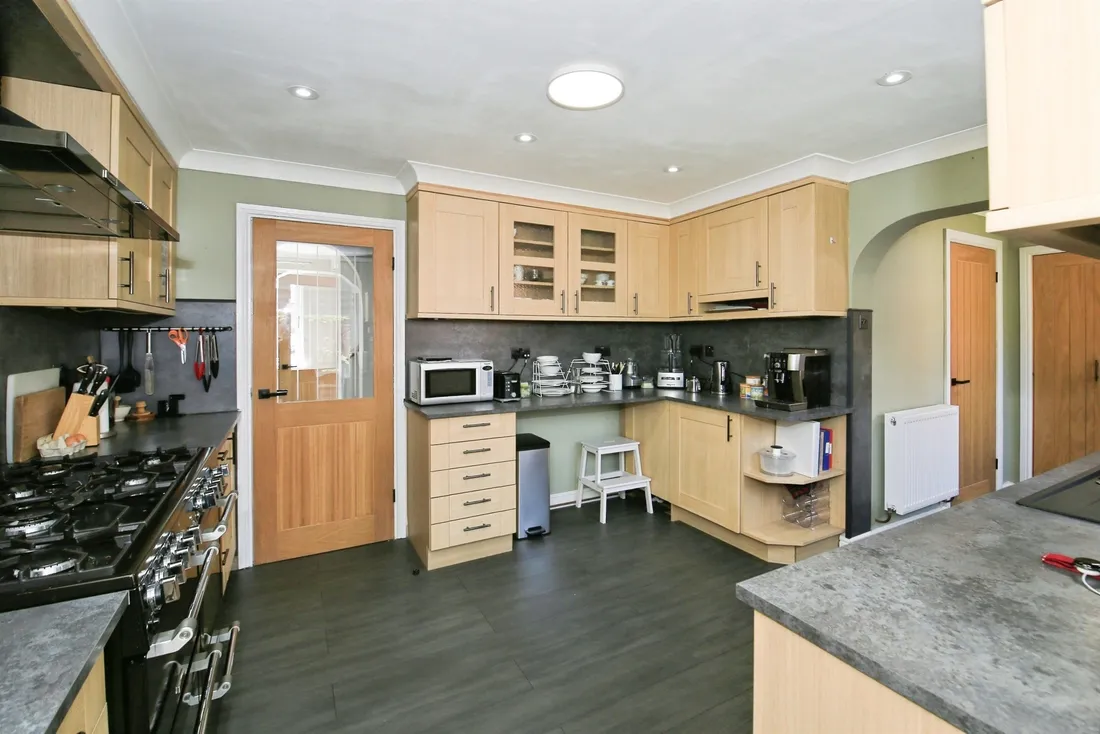Property photo 6