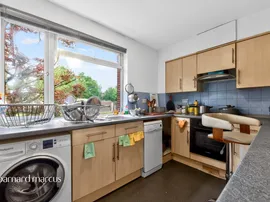 Woodcote Road, Wallington thumb 3