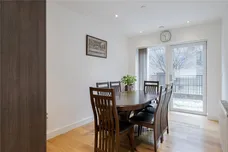 Peartree Way, London, SE10 photo 11