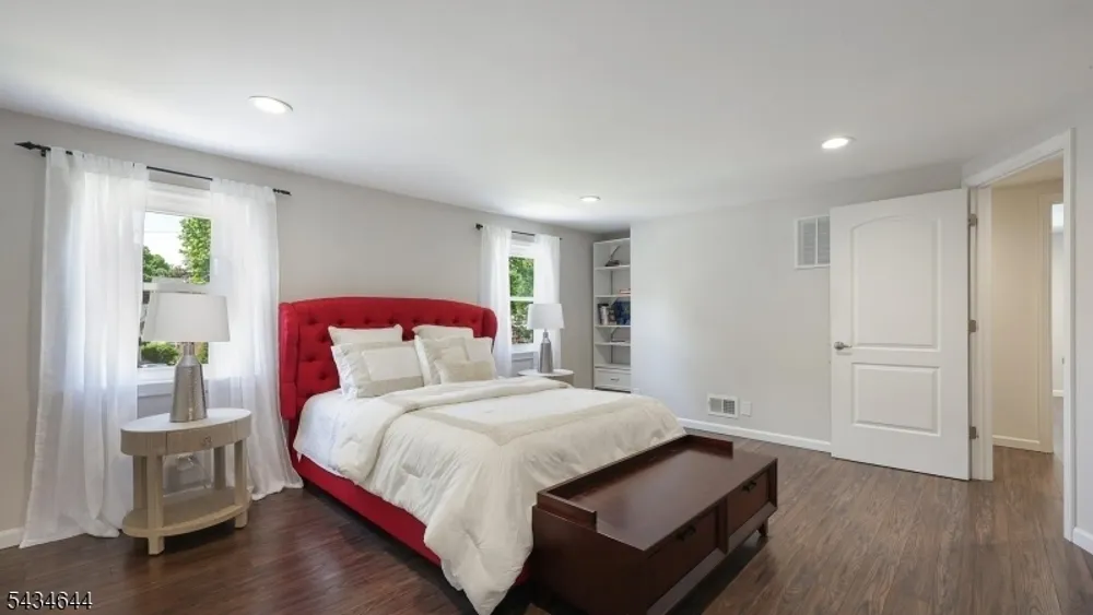 405 Martin Rd, Union, NJ 07083