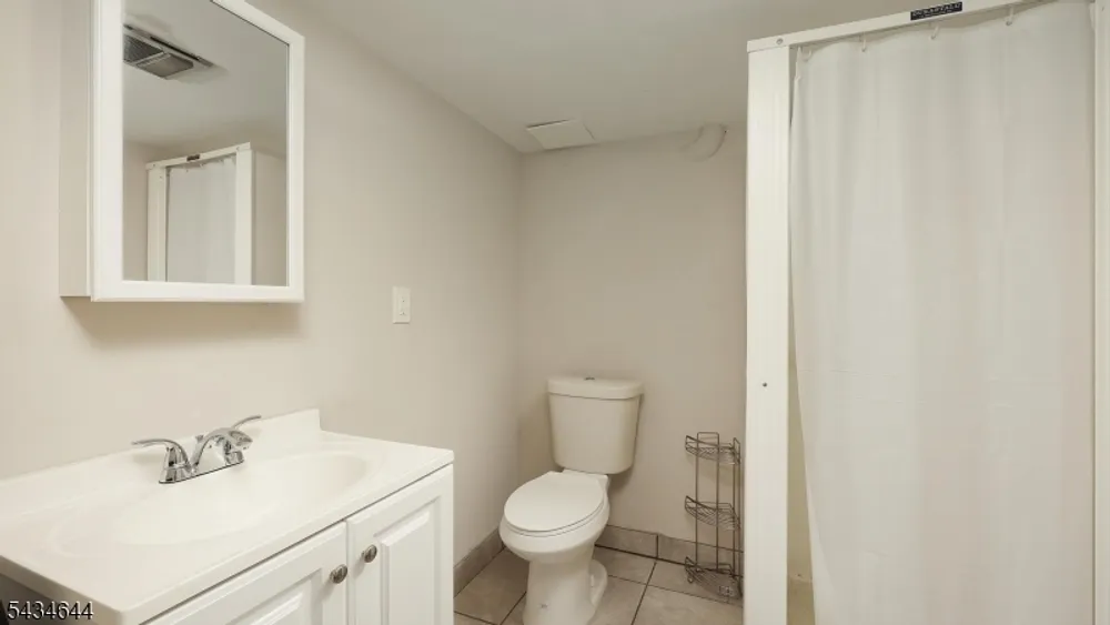 405 Martin Rd, Union, NJ 07083