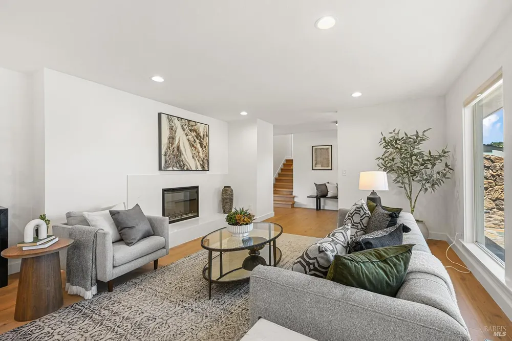 190 Drakewood Pl, Novato, CA 94947