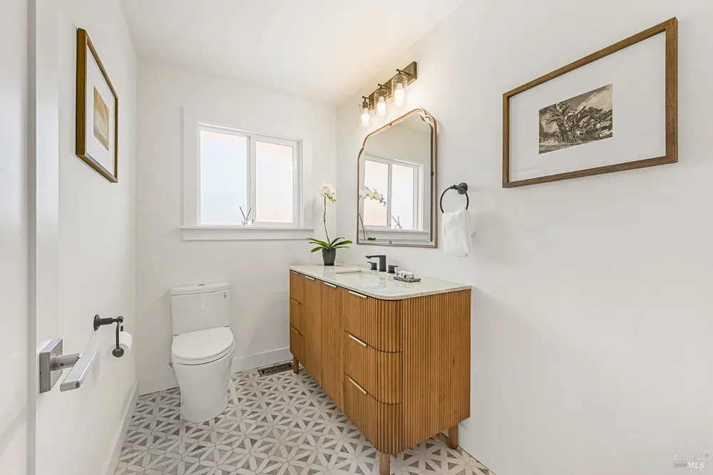 190 Drakewood Pl, Novato, CA 94947