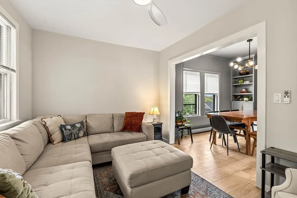 566 Proctor Ave, Revere, MA 02151