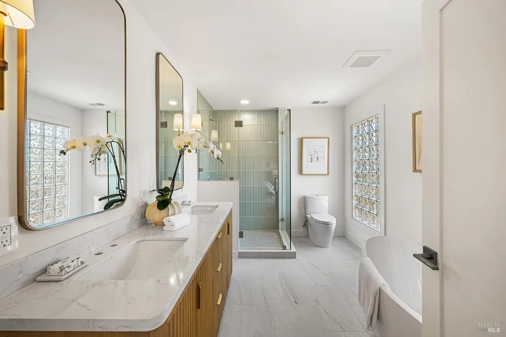 190 Drakewood Pl, Novato, CA 94947