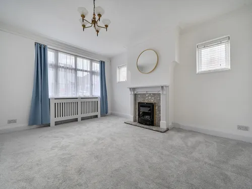 Uvedale Road, Enfieldphoto