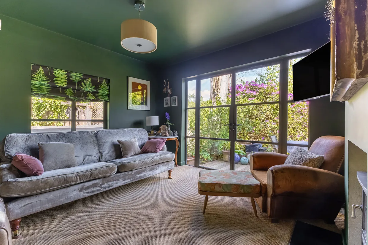 Marley Lane, Haslemere, GU27 photo 6