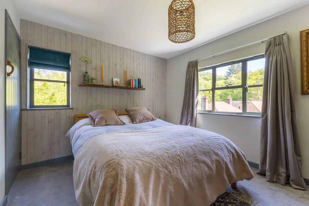 Marley Lane, Haslemere, GU27 photo 12