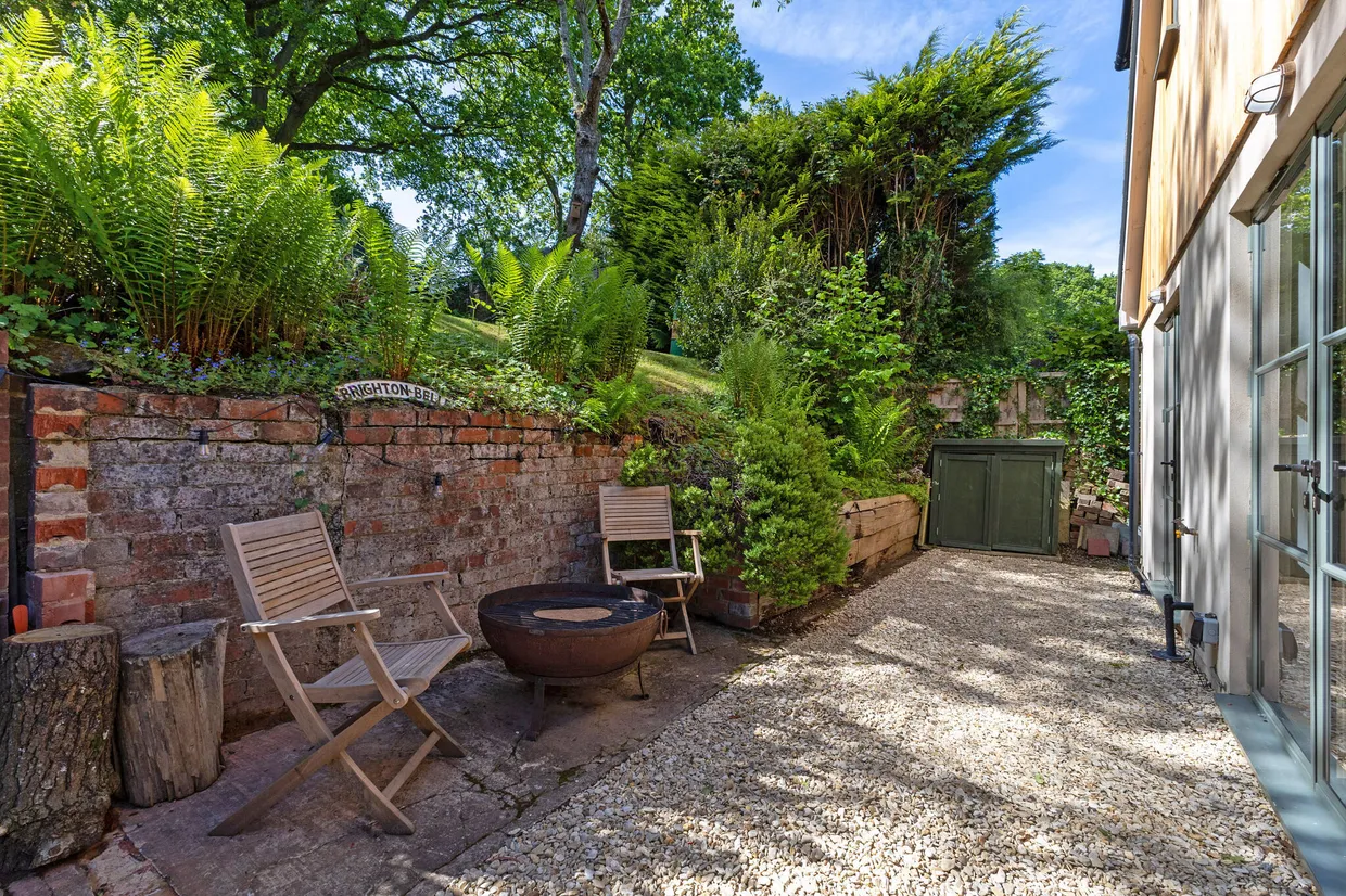 Marley Lane, Haslemere, GU27 photo 15