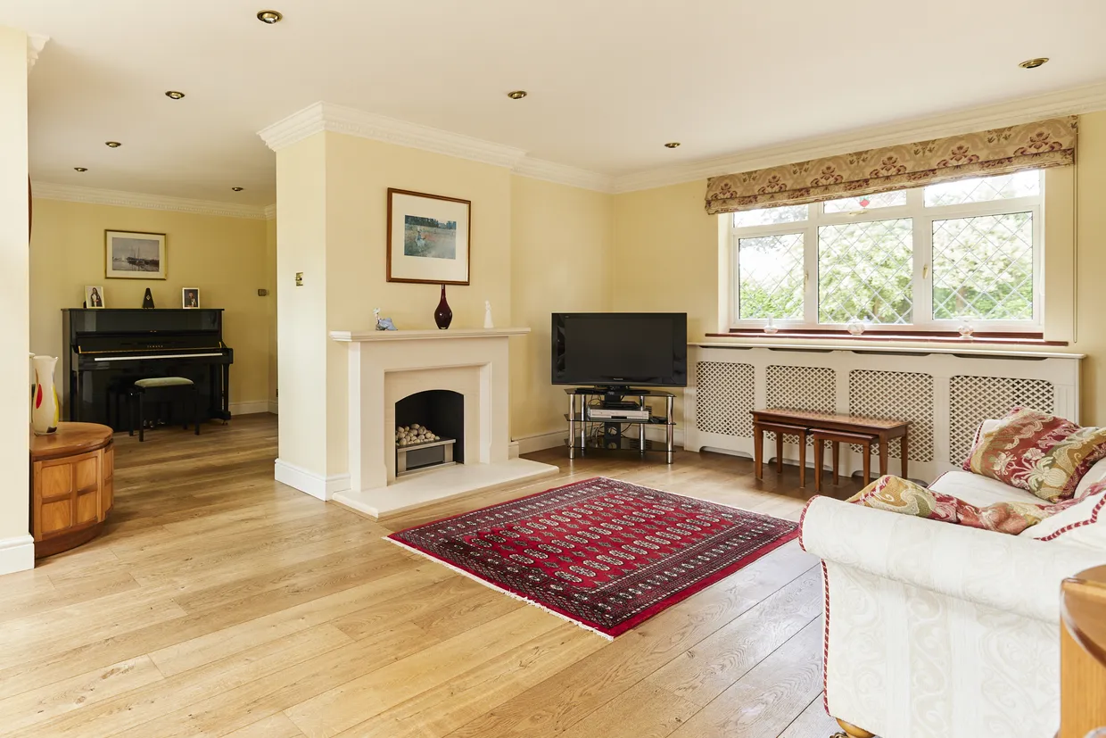 Chiltern Hill, Gerrards Cross, SL9 photo 4