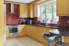 Chiltern Hill, Gerrards Cross, SL9 photo 6