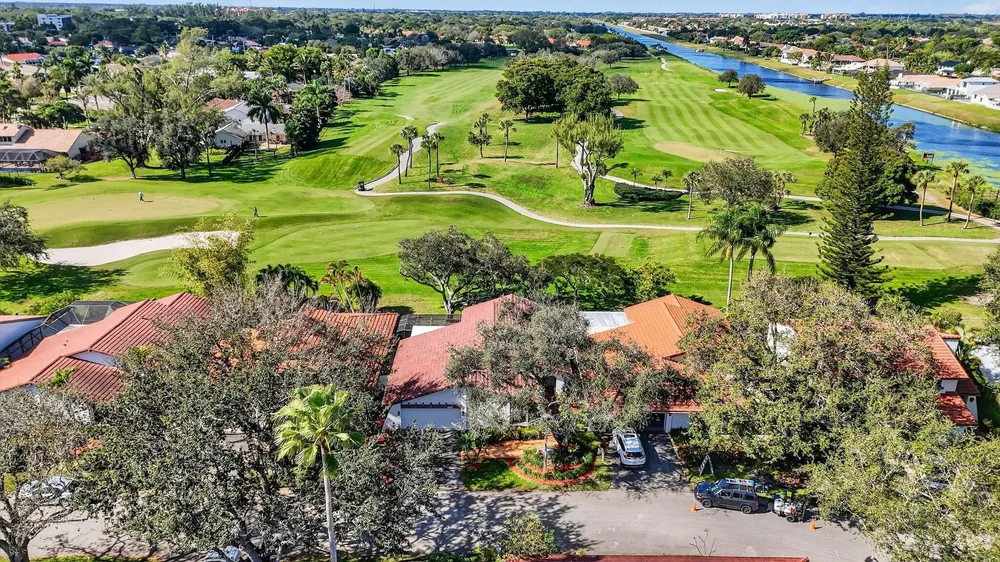661 Hollows Circle, Deerfield Beach, FL 33442