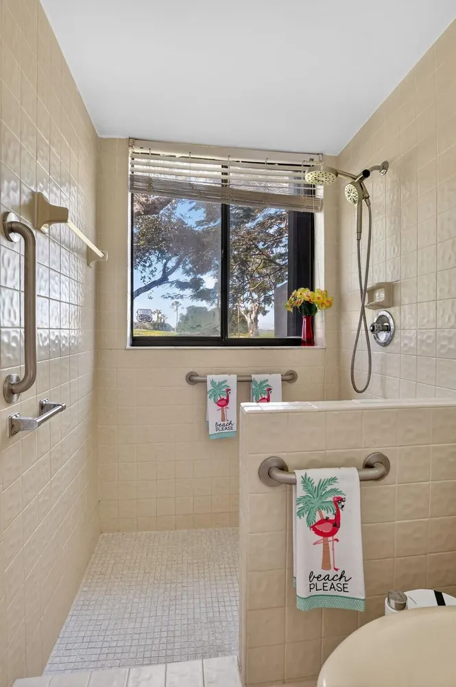 661 Hollows Circle, Deerfield Beach, FL 33442