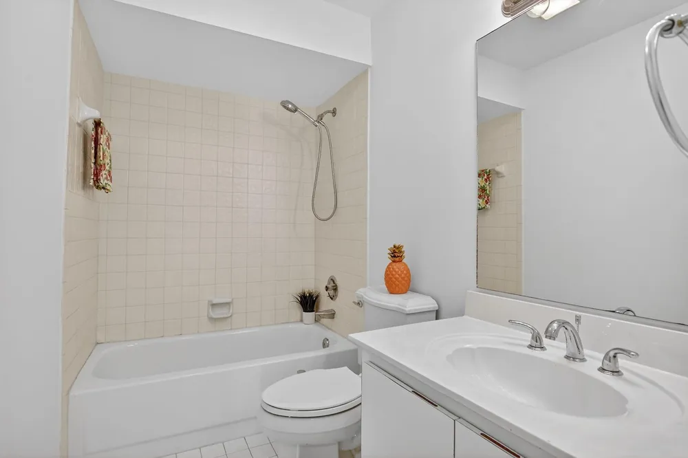 661 Hollows Circle, Deerfield Beach, FL 33442