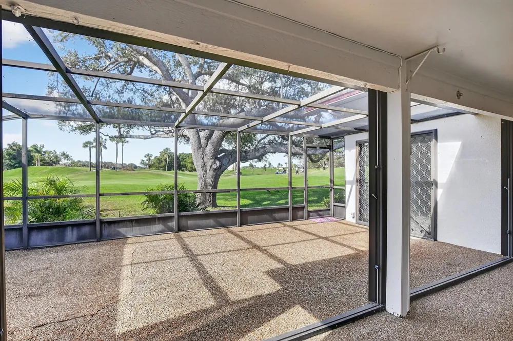 661 Hollows Circle, Deerfield Beach, FL 33442