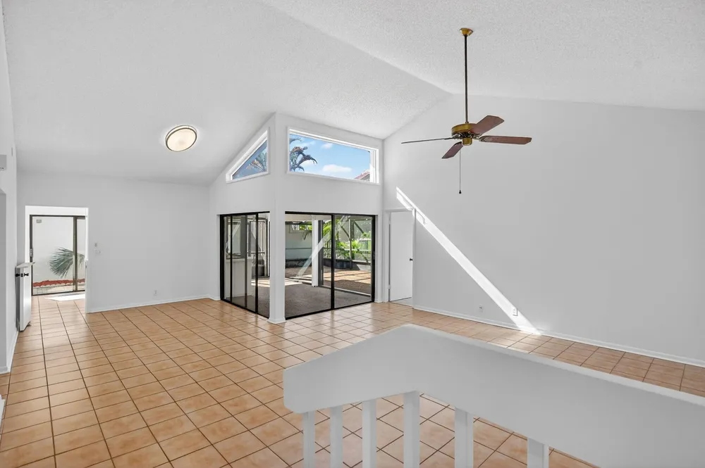661 Hollows Circle, Deerfield Beach, FL 33442