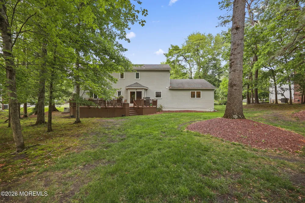 42 Palomino Drive, Manalapan, NJ 07726
