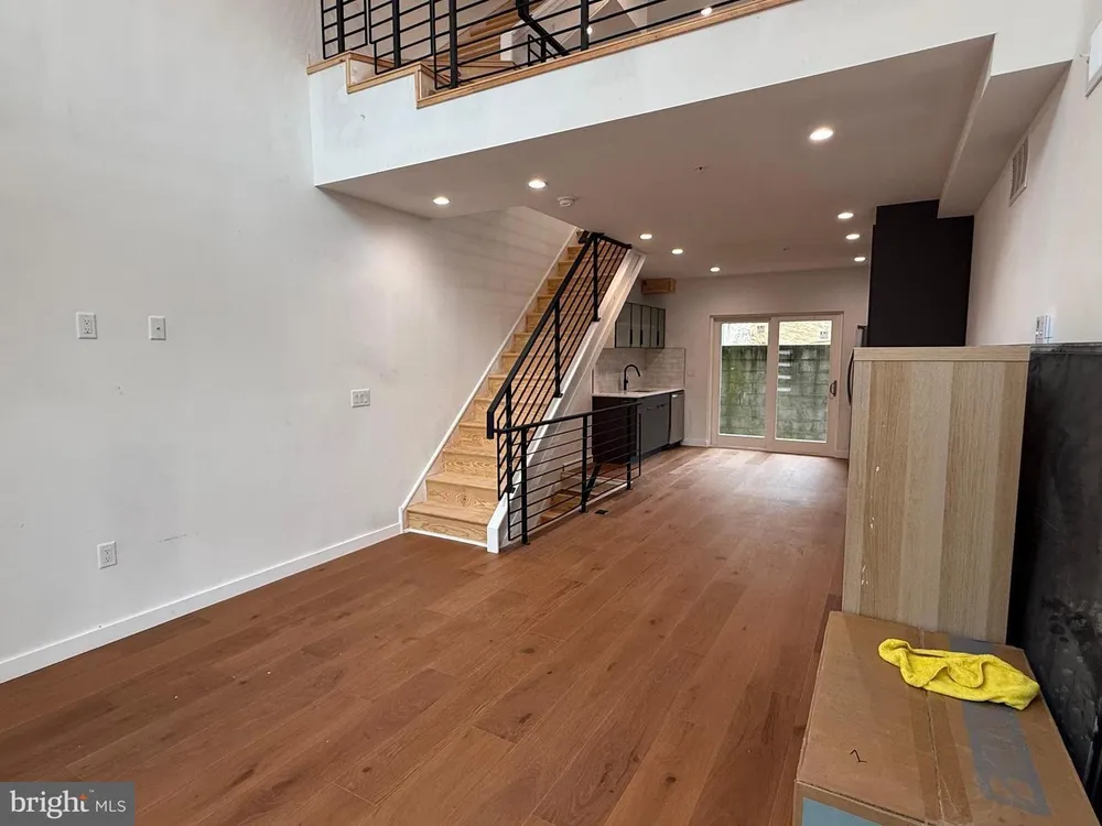 1207 S 26th St, Philadelphia, PA 19146