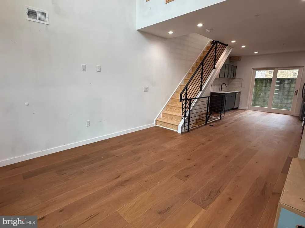 1207 S 26th St, Philadelphia, PA 19146