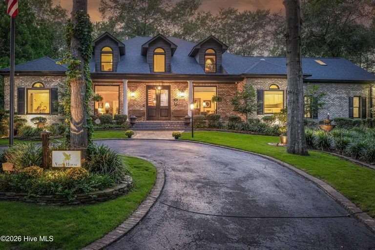 4 Village Ln, Pinehurst, NC 28374