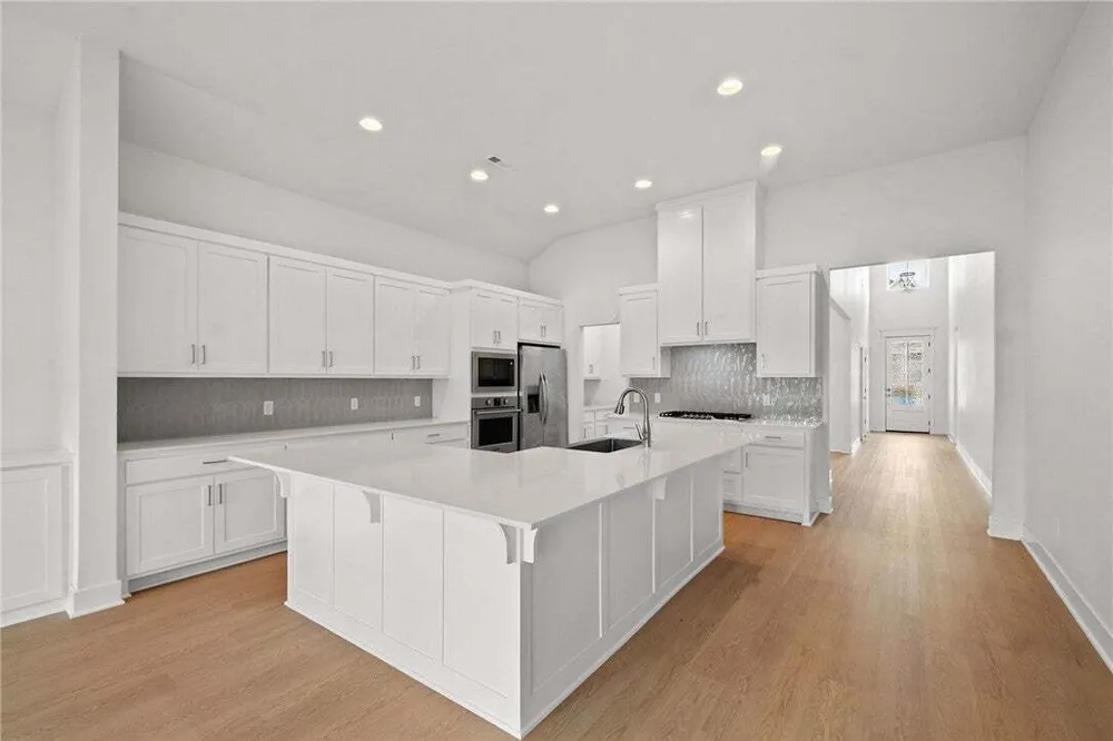 6304 SW Beacon St, Bentonville, AR 72713