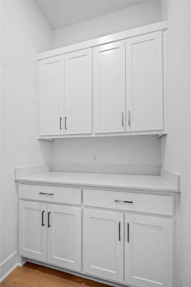 6304 SW Beacon St, Bentonville, AR 72713
