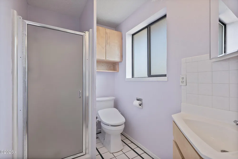 1810 NW Viewridge Dr, Waldport, OR 97394