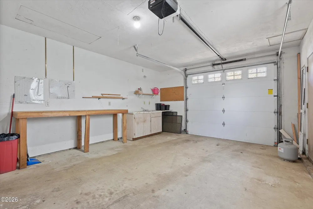 1810 NW Viewridge Dr, Waldport, OR 97394