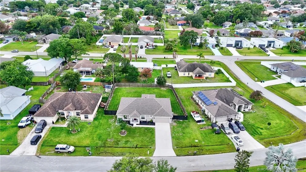 1382 SW Crest Ave, Port St Lucie, FL 34953