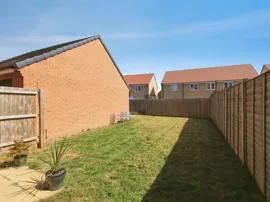 Longland Crescent, Ramsey, Huntingdon thumb 3
