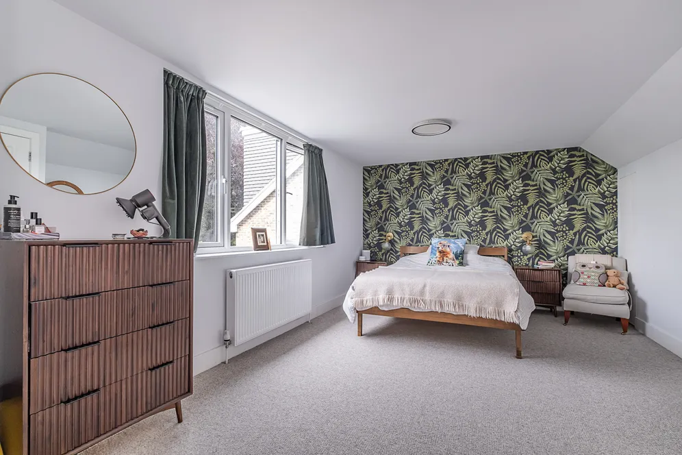 Windmill Rise, Kingston Upon Thames, KT2 photo 12