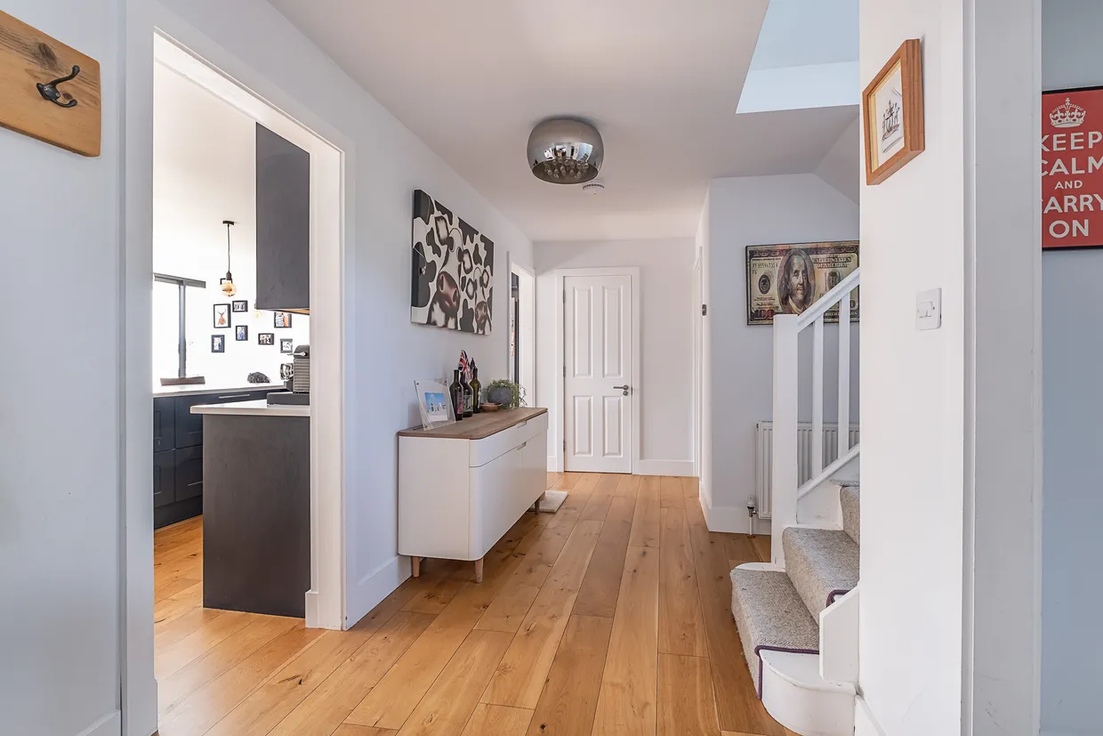 Windmill Rise, Kingston Upon Thames, KT2 photo 18