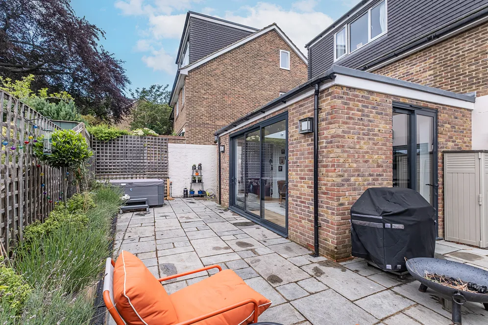 Windmill Rise, Kingston Upon Thames, KT2 photo 20