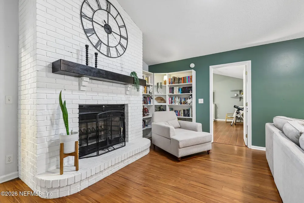 1761 Broken Bow Dr E, Jacksonville, FL 32225
