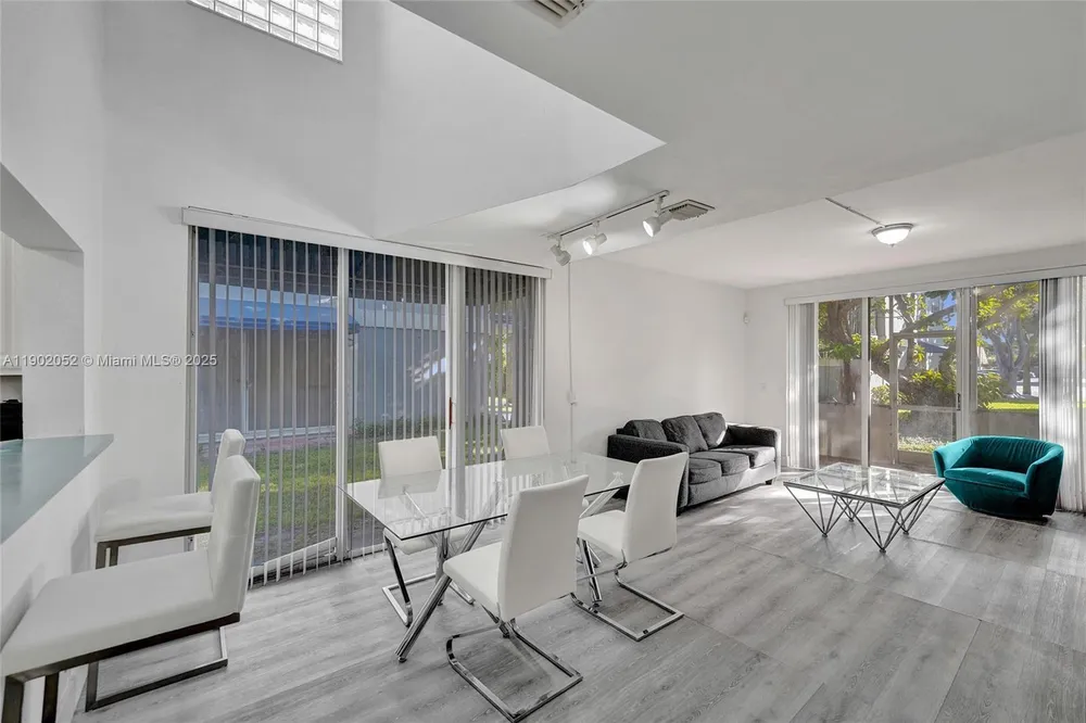 2334 SW 82nd Terrace, North Lauderdale, FL 33068