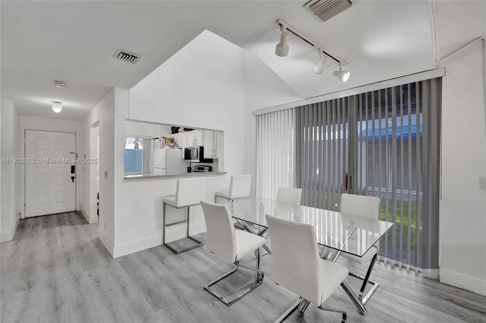2334 SW 82nd Terrace, North Lauderdale, FL 33068