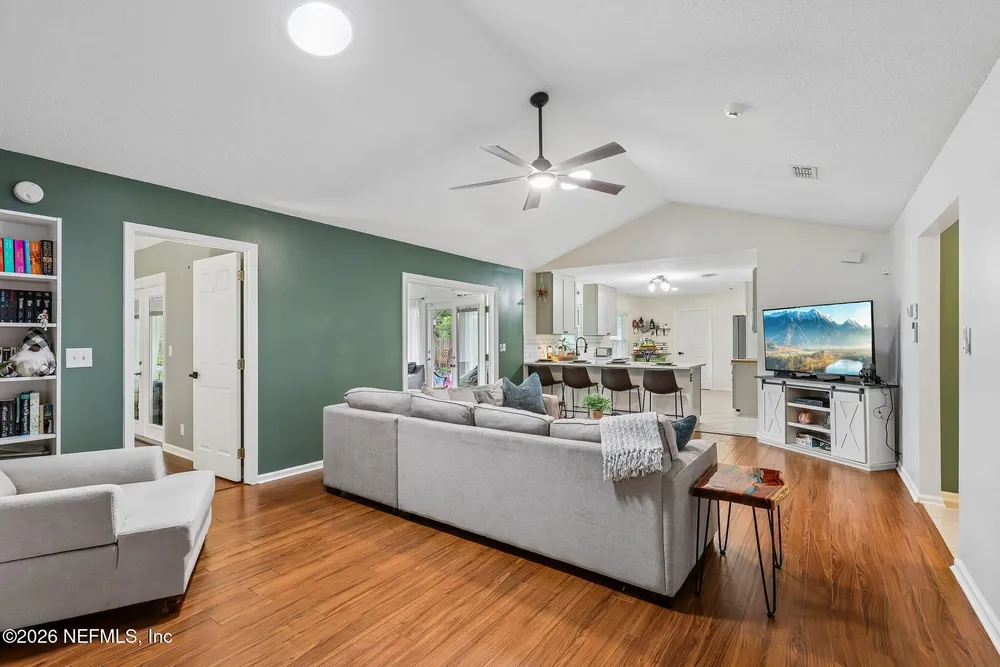 1761 Broken Bow Dr E, Jacksonville, FL 32225