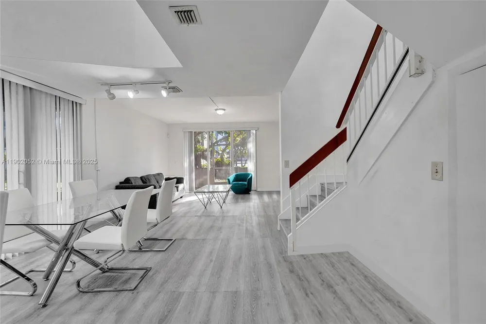 2334 SW 82nd Terrace, North Lauderdale, FL 33068