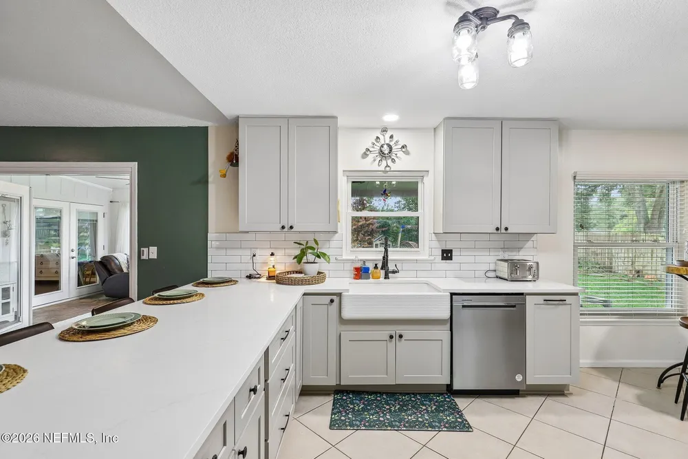 1761 Broken Bow Dr E, Jacksonville, FL 32225