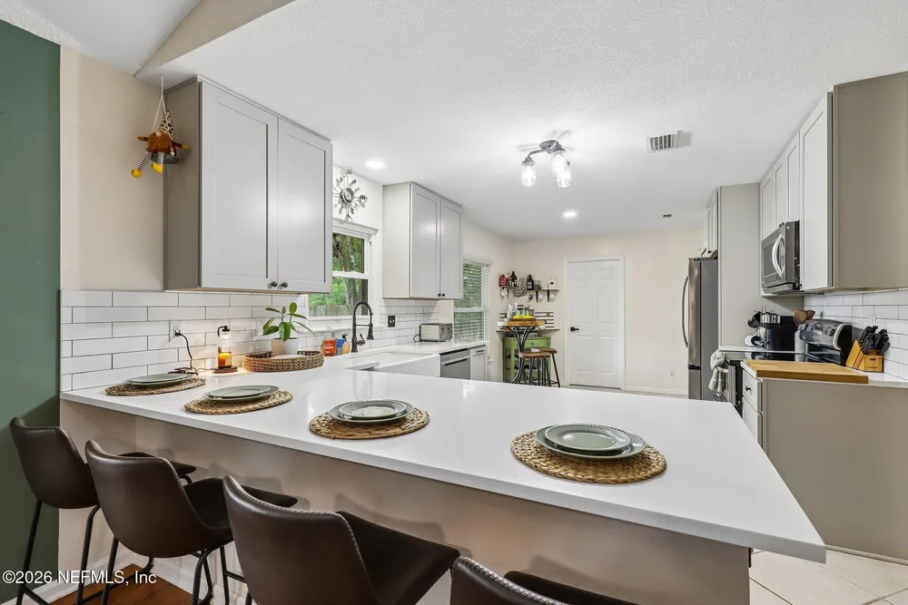 1761 Broken Bow Dr E, Jacksonville, FL 32225