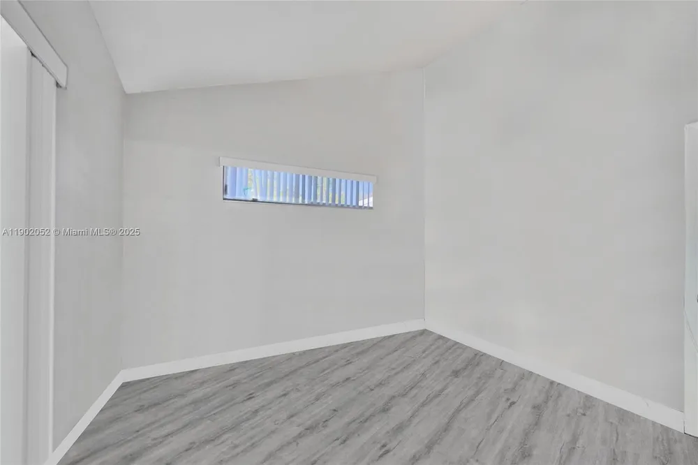2334 SW 82nd Terrace, North Lauderdale, FL 33068