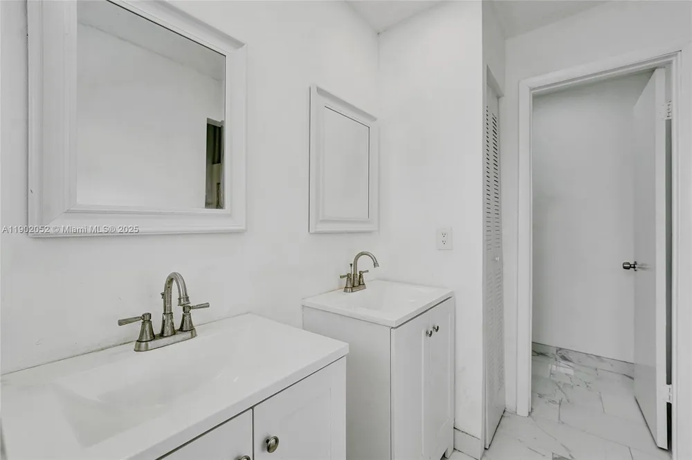 2334 SW 82nd Terrace, North Lauderdale, FL 33068