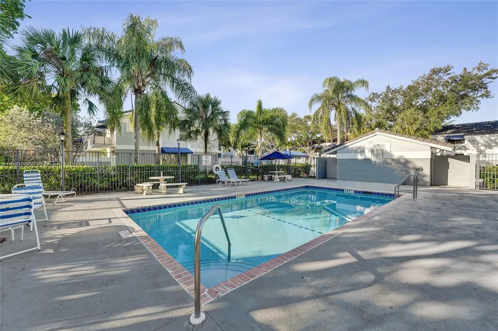 2334 SW 82nd Terrace, North Lauderdale, FL 33068
