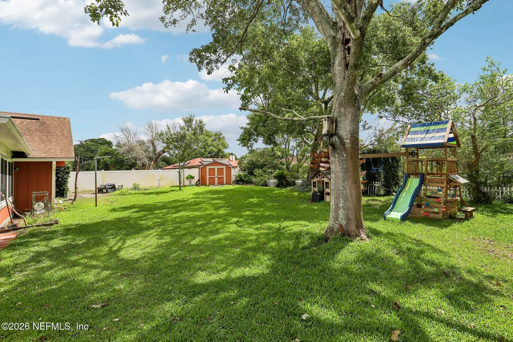 1761 Broken Bow Dr E, Jacksonville, FL 32225
