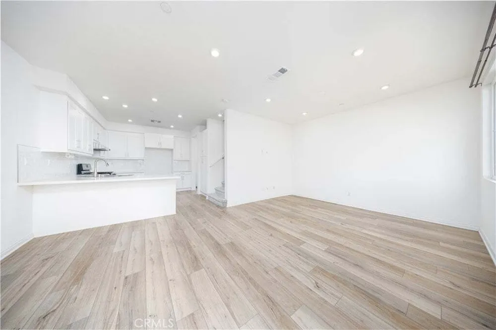 17 Aria Street, South El Monte, CA 91733