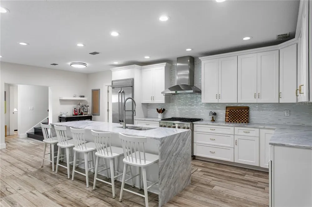 3107 W Watrous Ave, Tampa, FL 33629
