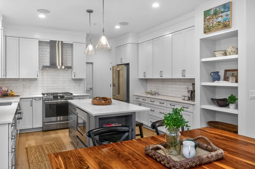 111 Ellershaw Court, MD 21401