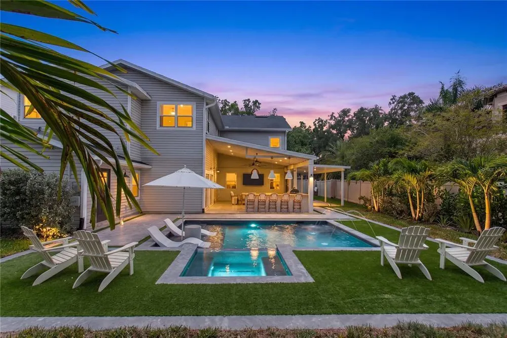 3107 W Watrous Ave, Tampa, FL 33629
