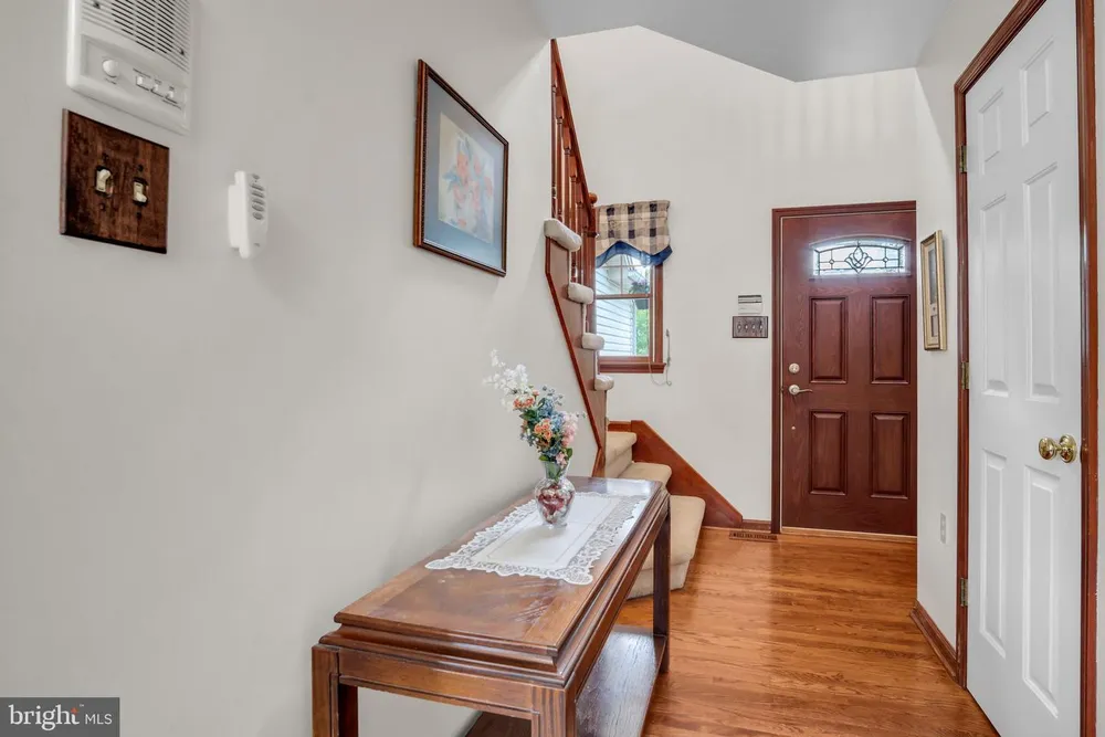38 Mayberry Ln, Mechanicsburg, PA 17050